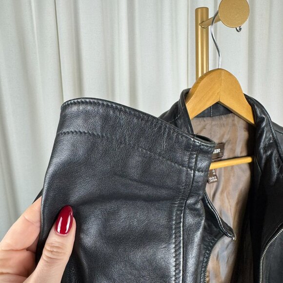Danier Black Leather Moto Jacket Made in Canada sz Large - Picture 12 of 13
